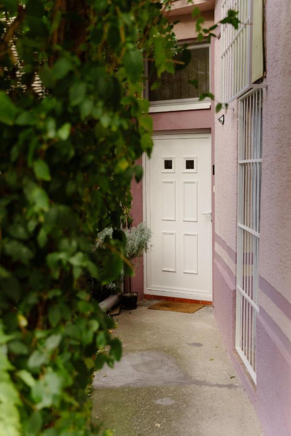 Apartman Zamak Σόμπορ Εξωτερικό φωτογραφία