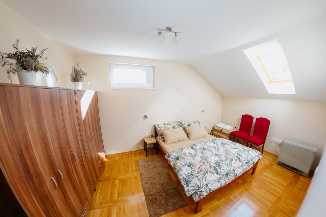 Apartman Zamak Σόμπορ Εξωτερικό φωτογραφία