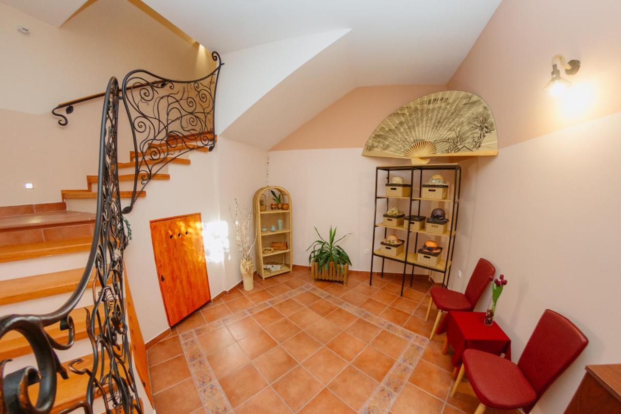 Apartman Zamak Σόμπορ Εξωτερικό φωτογραφία